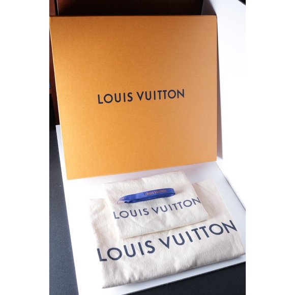 Louis Vuitton Pochette Metis Monogram Empreinte Noir Shoulder Bag Box Dustcover - Picture 10 of 10